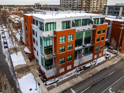 100 N Center St Unit 206