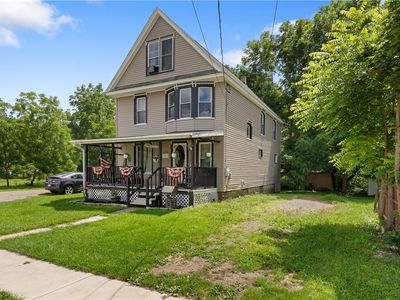 15 Bennett St