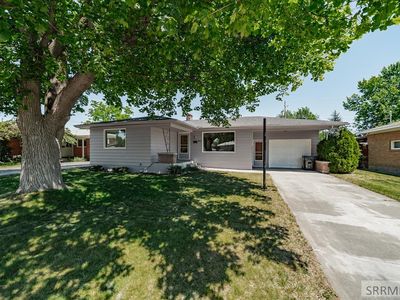 935 Stanger Ave