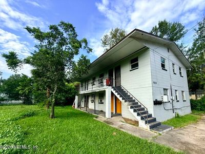 1024 W 29TH Street