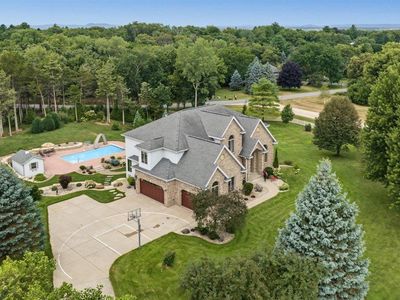 7341 Lone Cedar Ct
