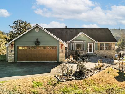 1728 Morning View Ln