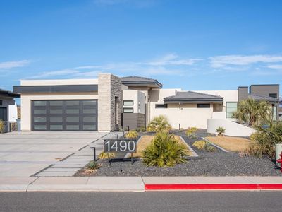 1490 W Torrey Rd