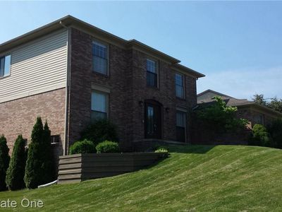 Property at 475 Dorchester Way, Milford, MI