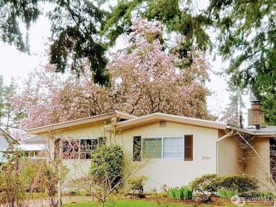 8305 134th Avenue NE