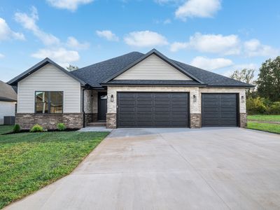 3812 W Broadmoor Street