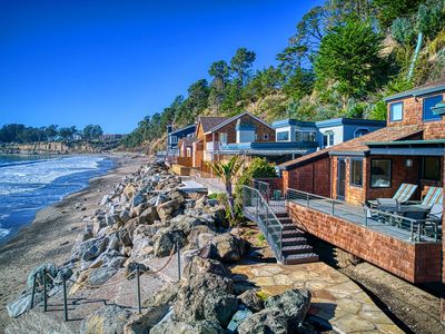 10 Potbelly Beach Rd