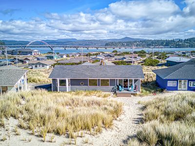 310 NW Oceania Dr