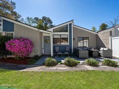 2527 WHISPERING WOODS Boulevard UNIT 2