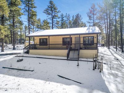 7446 E Knighthood Ln