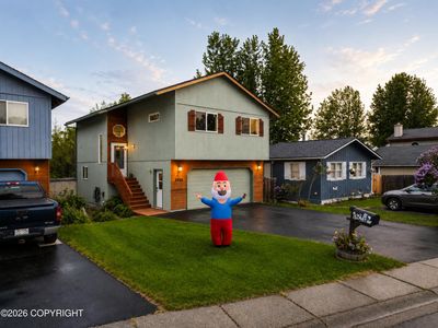 3468 Lunar Dr