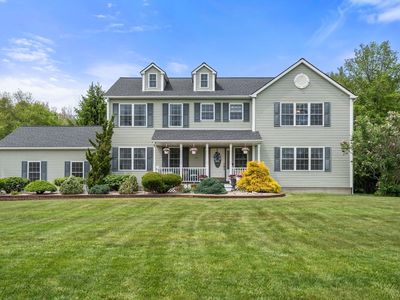 52 Eagle Dr