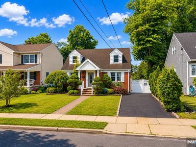 345 2nd Ave