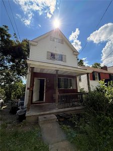 2723 Merwyn Ave