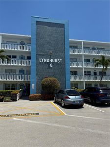 4047 Lyndhurst #4047-K