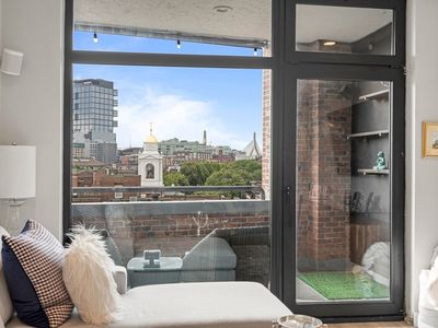 300 Commercial St APT 709