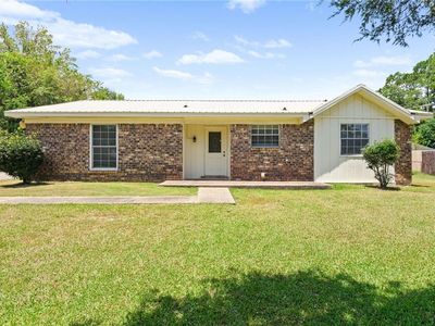 209 Tavares Dr