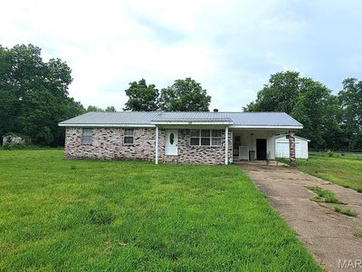 318 Lee Ave