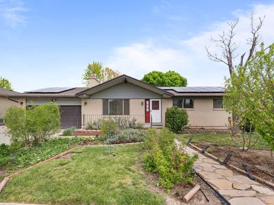 2234 W Arches Dr
