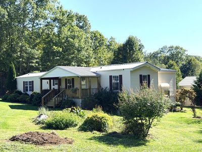 1320 Marthas Knob Rd