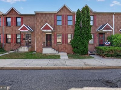 1411 Fulton St