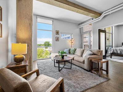 2115 Yeaman Pl APT 421