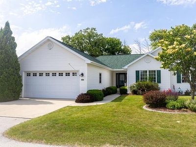 864 Eagles WAY