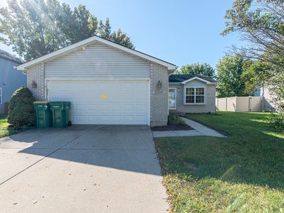 5210 Pine Trails Cir