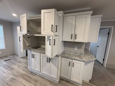 422-1199 E Santa Fe #422