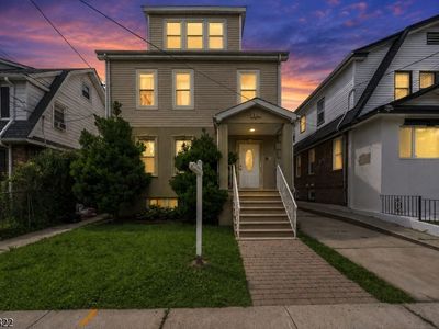 114 Peck Ave