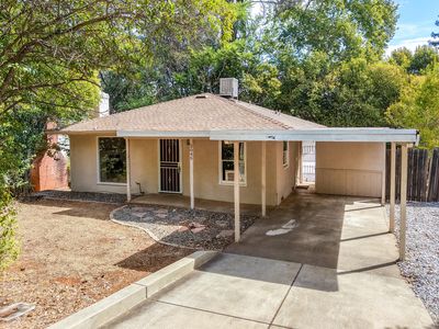 2045 Montana Ave