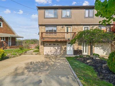 1020 Sarah St
