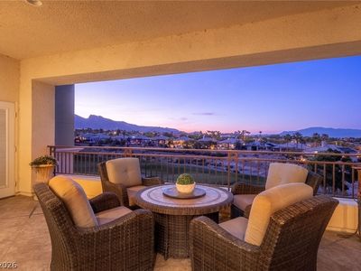 9204 Tesoras Dr Unit 202