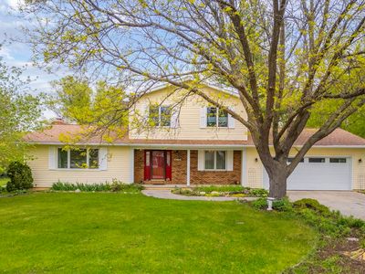 910 Juanita Ave