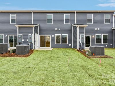 460 Markridge Loop