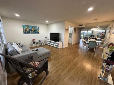 1551 SW 135th Ter APT 404G