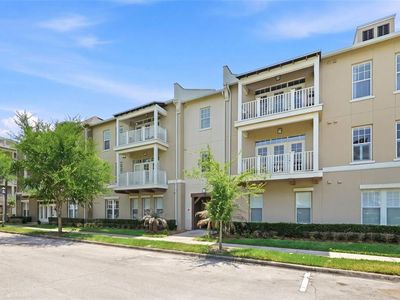 1231 Wright Cir APT 212