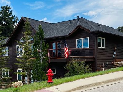 512 Promontory Dr