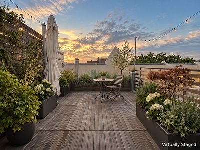 487 6th Ave APT 4R