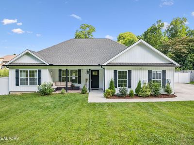 120 Breezewood Cir