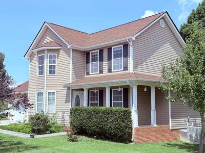 Property at 130 Glenn Wade Dr, Rossville, GA