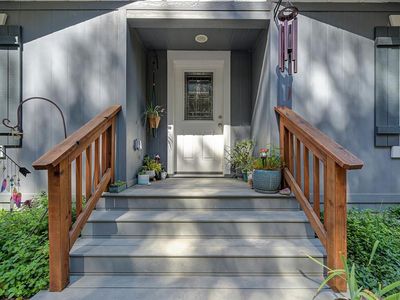 4903 Scotch Broom Ln