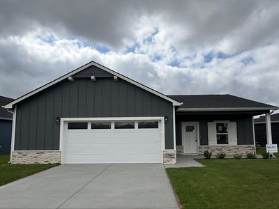 1786 W Redbud Ln