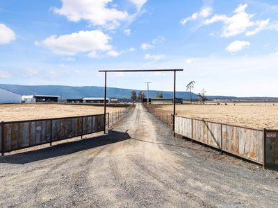 7122 E Langell Valley Rd