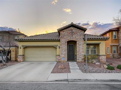 6077 Honeysuckle Ridge St