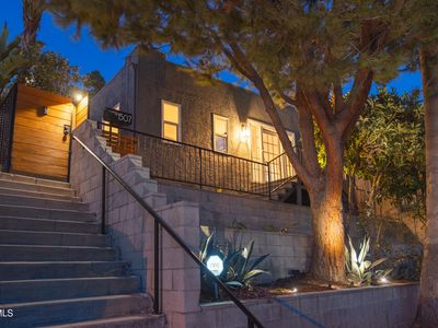 1507 Isabel St