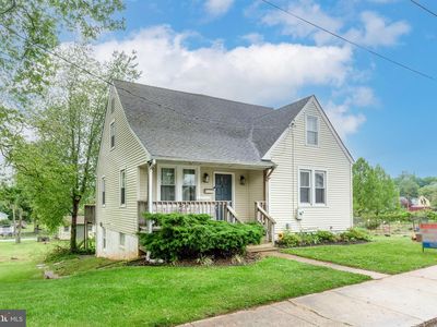 33 Milton Ave