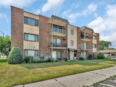 5724 111th St APT 3A