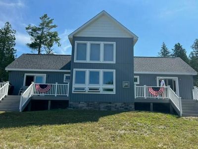 2699 Straits View Ln