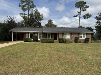 407 Holly Dr